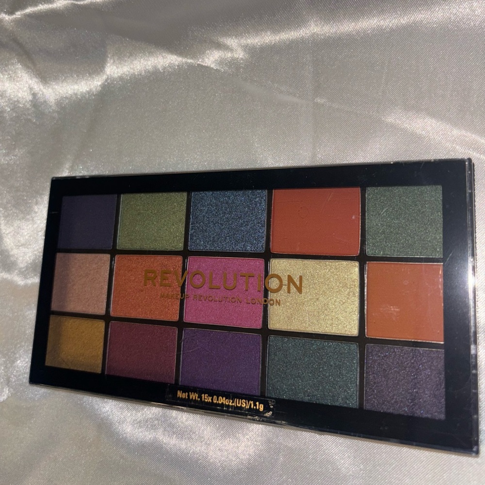 Revolution London Reloaded Palette